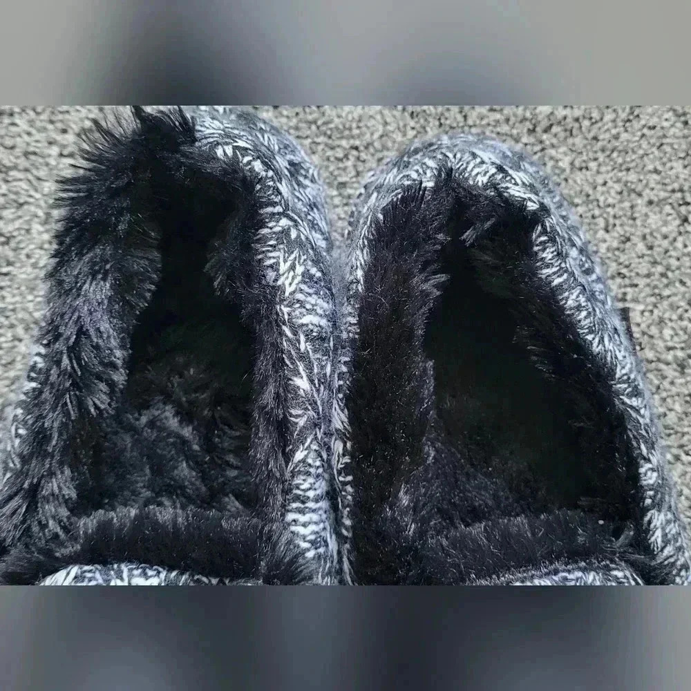WOMENS MUK LUKS COMFORT COZY SLIPPERS SIZE LARGE 9-10 - Picture 5 of 8